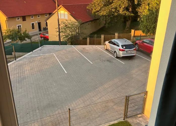 Lägenhet 2rooms 76m2 New Prag