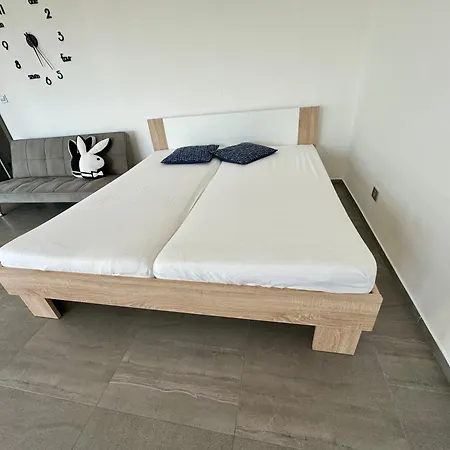 شقة 2rooms 76m2 New
